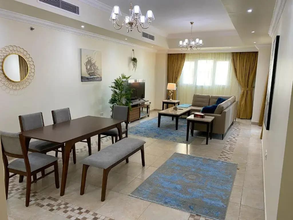 The Pearl Qatar, Luxury 2BR Apartment, Marine View, swimming pool Gym - photo 5