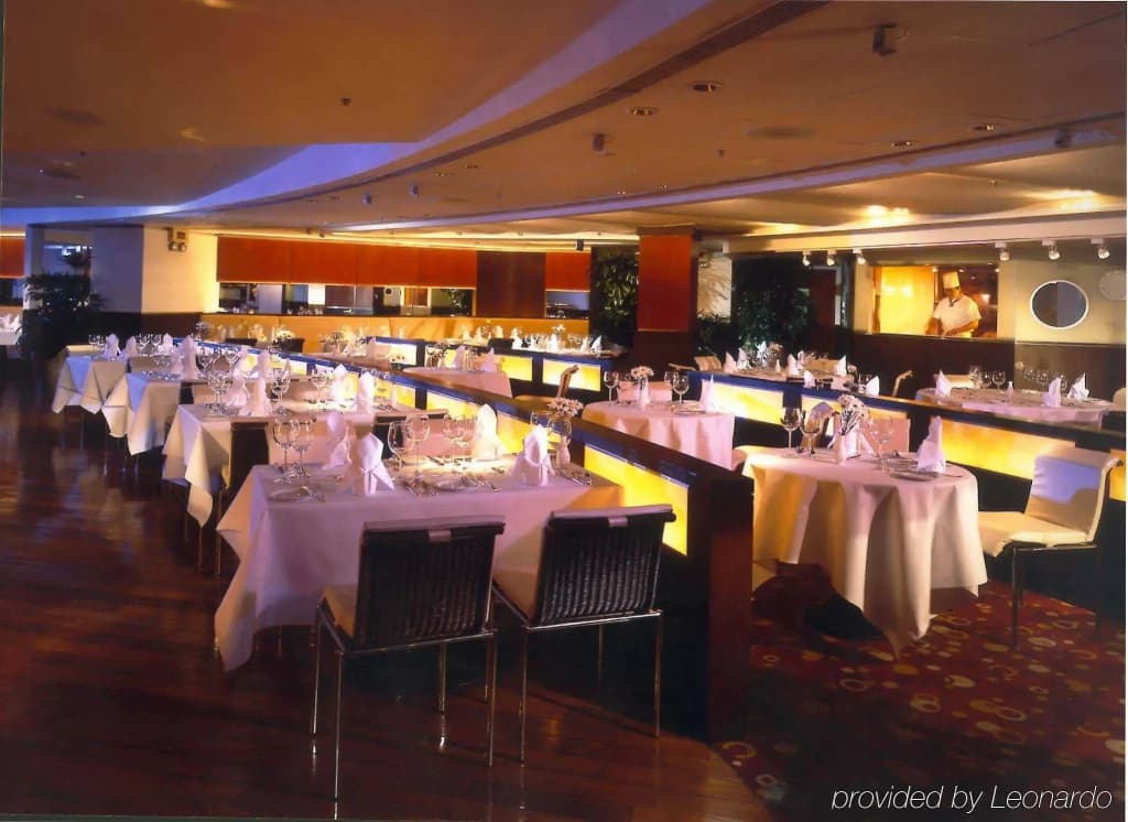 Regal Airport Hotel - photo 24