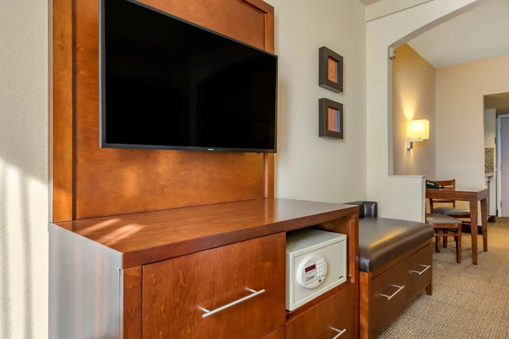 Comfort Suites Miami - Kendall - photo 24
