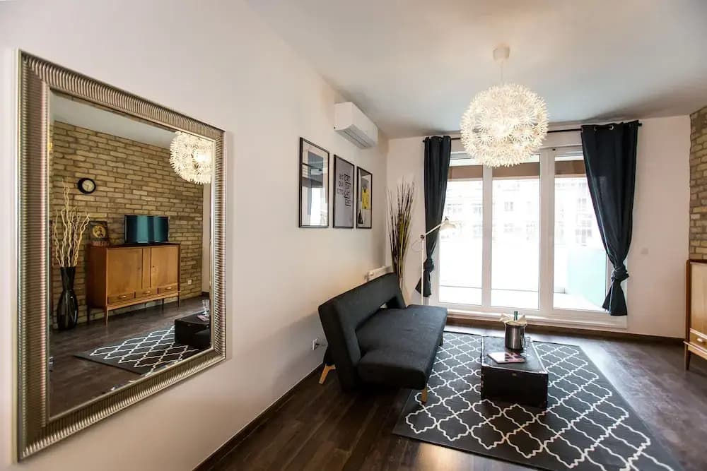 Corvintage Apartments - photo 5