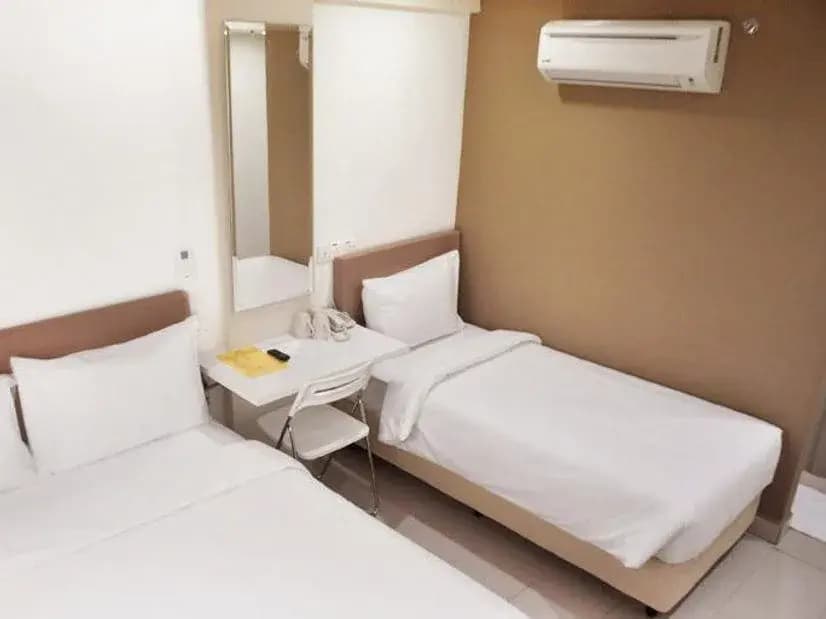 YY318 Hotel - photo 3