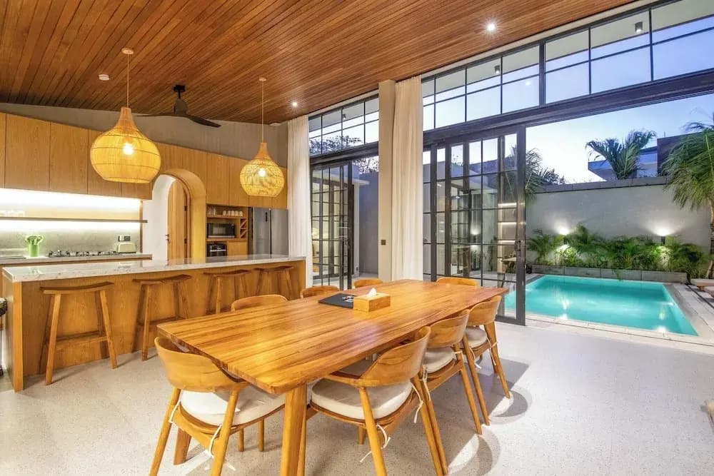 Stylish 5BR Boho Hideaway, 5 Min From Bingin Beach - photo 22