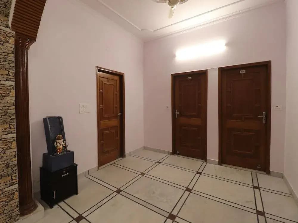 OYO 26449 Rajdhani Residency - photo 11