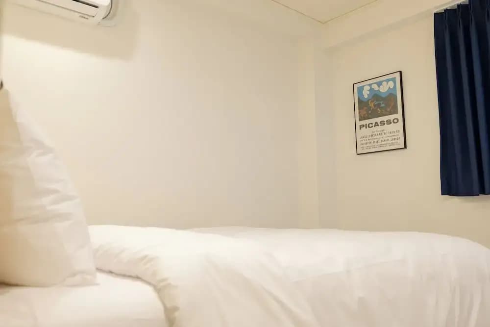Mini Hotel Mug - photo 19