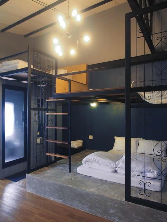 Silom Space Hostel - photo 32