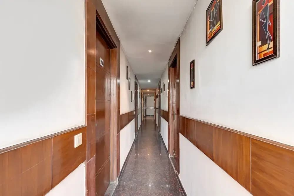 Mauryan Elite Hotel Qutab Minar Metro Station - photo 14