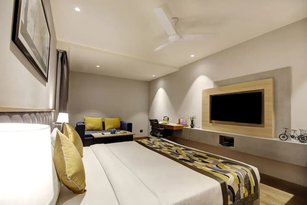East Park Inn - photo 7