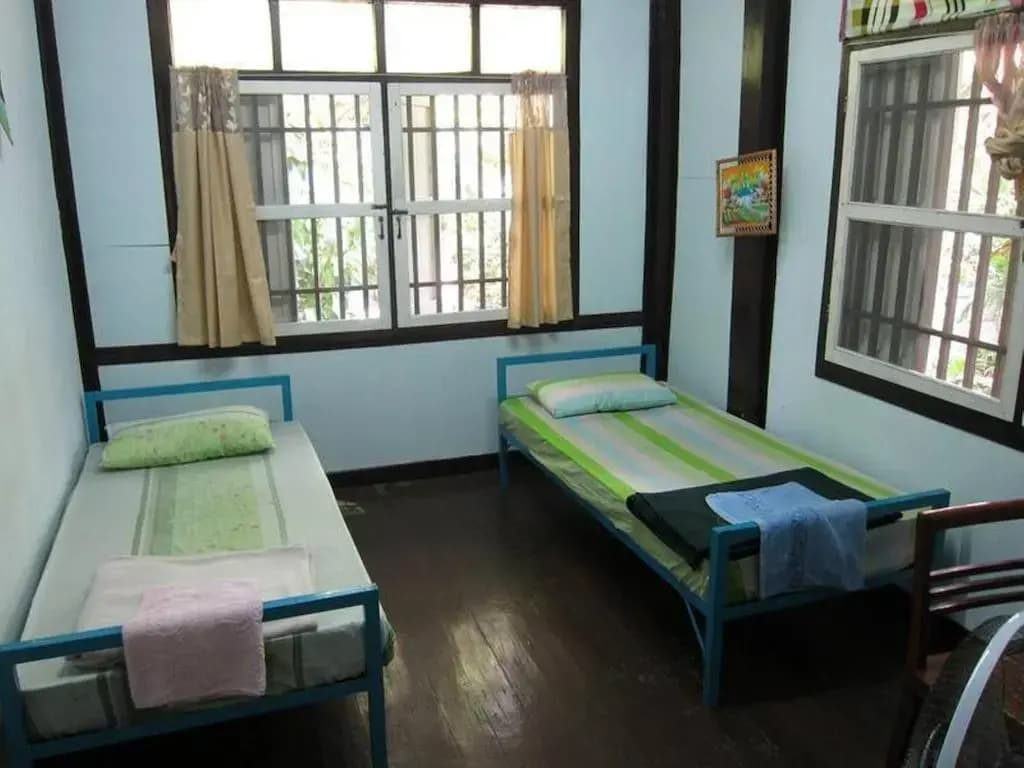 Chok Dee Guesthouse - photo 2