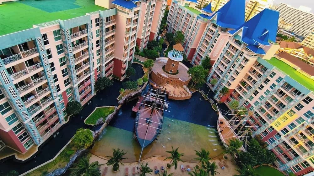 Luxury 2-bedroom Sea View Escape - photo 13