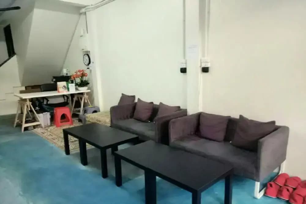 First Inn On Nut - Hostel - photo 13