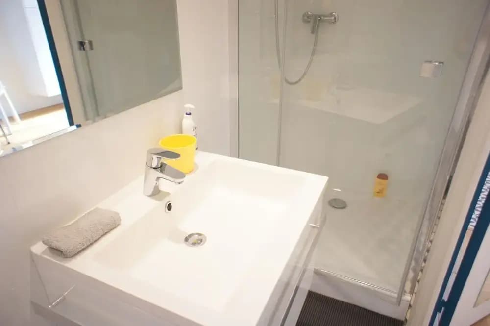 Studio Vieux Nice calme & climatisé - photo 8
