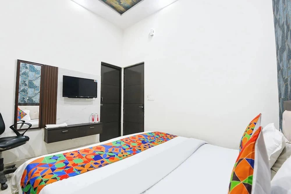 Fabhotel Metro Inn I - photo 6