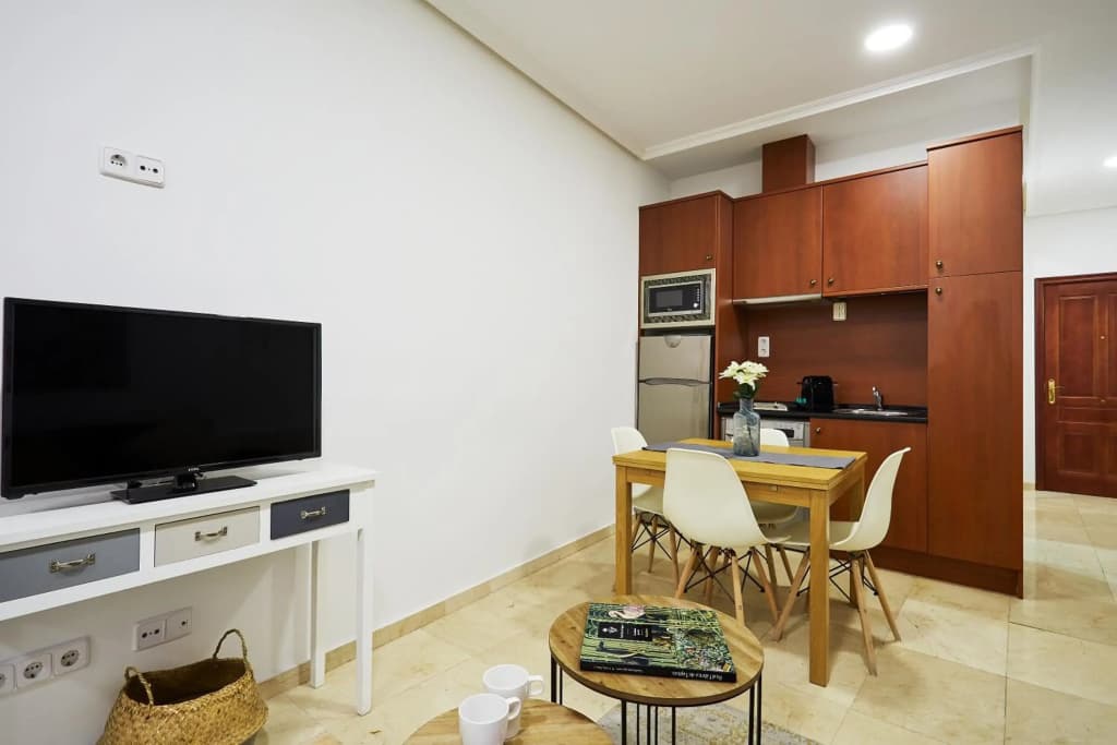 LEEWAYS LOFT V in GRAN VÍA - photo 11