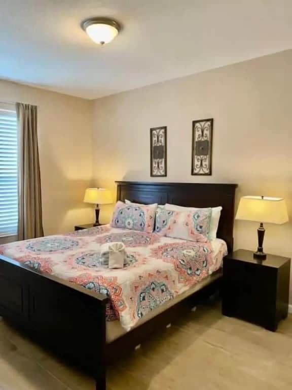 I-drive Cozy 3bd 5 min Universal - photo 15