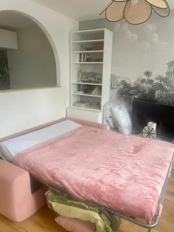 Paris: 2P refait à neuf et idéalement desservi - photo 3