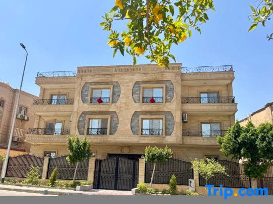 You Happy Chinese Villa - photo 1