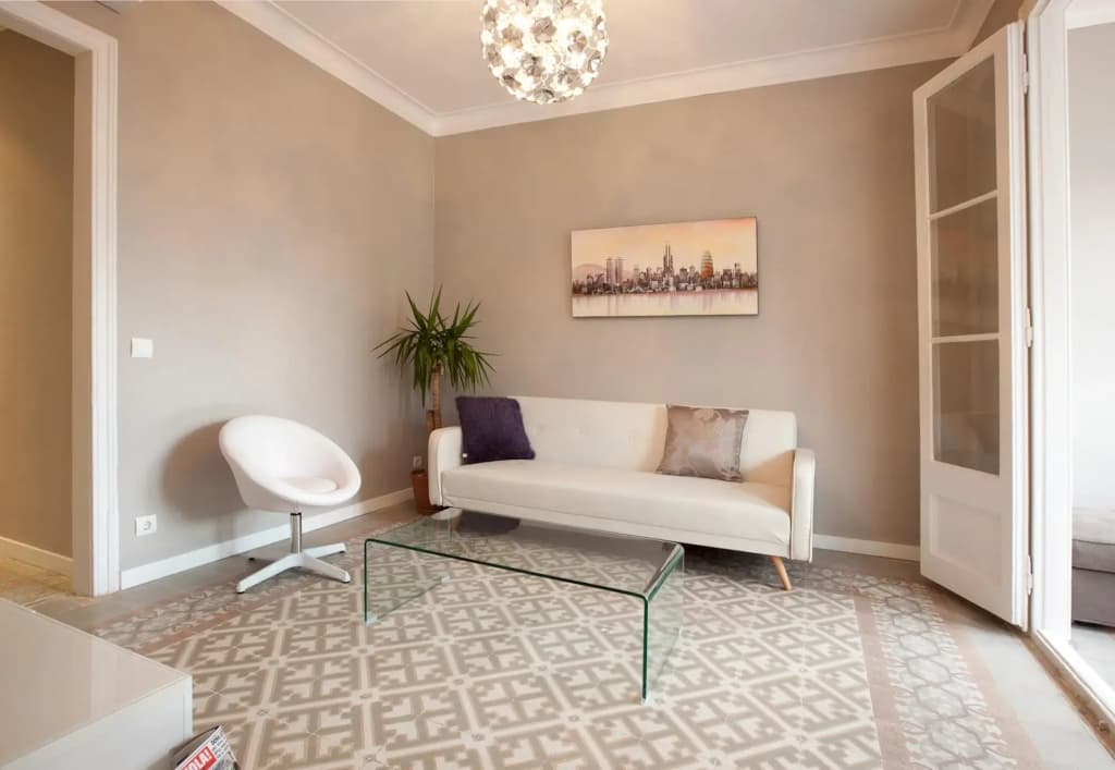 SOFIA 2 · Sofia's Gallery · Charming apartment in a real Barcelona surrounding - photo 2