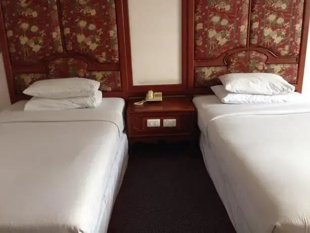Diamond River Ping Petch-Ngam Hotel - photo 4