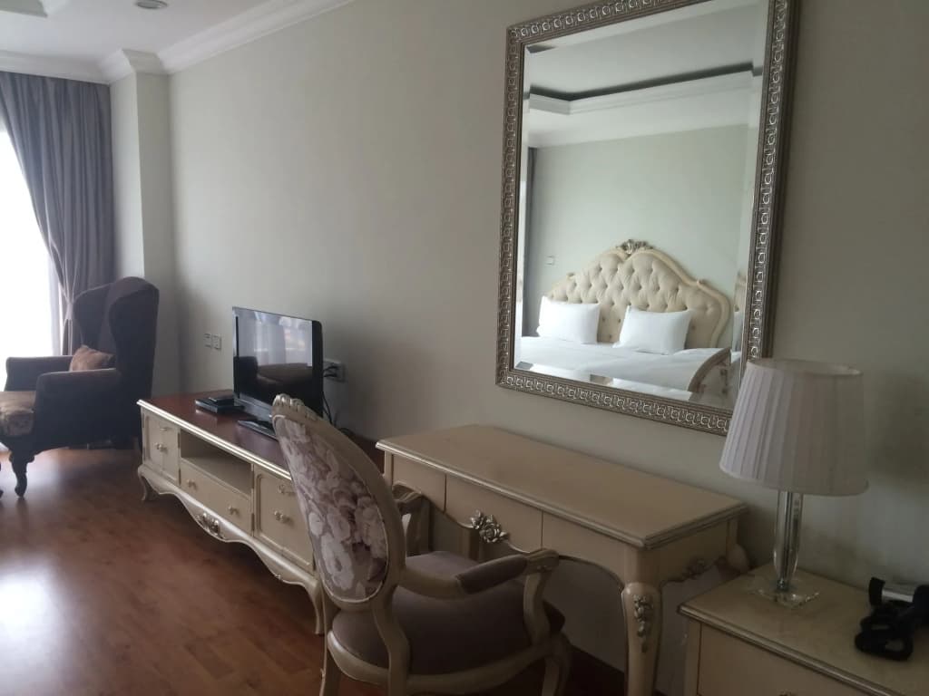 Lk Noble Suite - photo 4