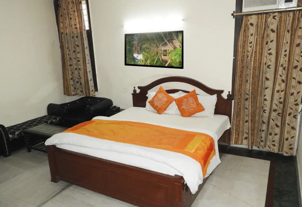 JKM Palace - photo 6