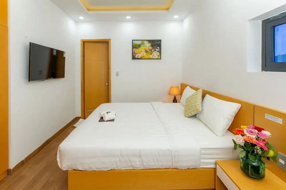 Da Nang Sunrise Sea Hotel & Apartment - photo 4