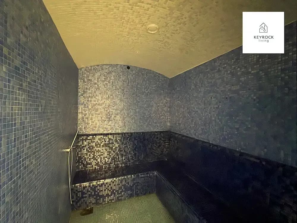 1BDR apartment With Pool View - photo 8