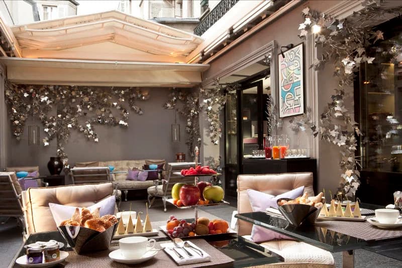 Le Wagram-Champs-Elysées - photo 9