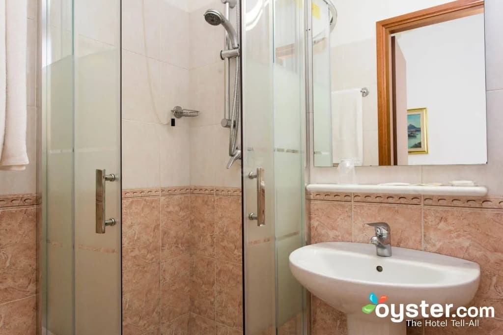 Piccolo Hotel - photo 8