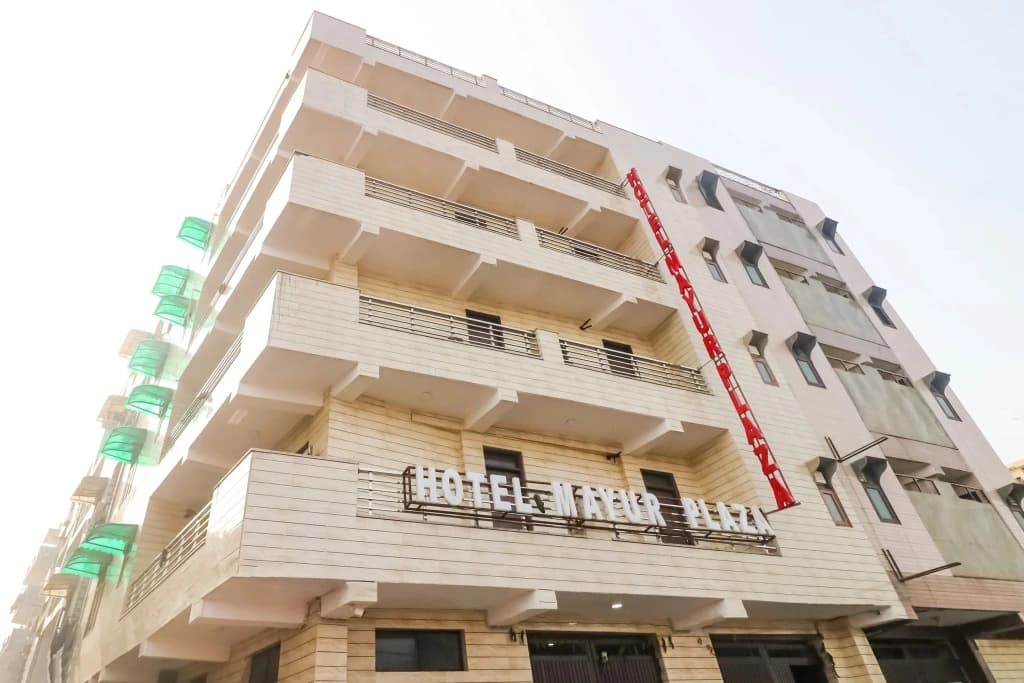 Hotel Mayur Plaza - photo 1