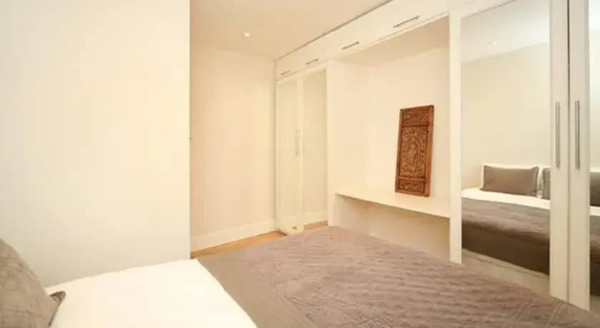 Chic Notting Hill Apartment - photo 2