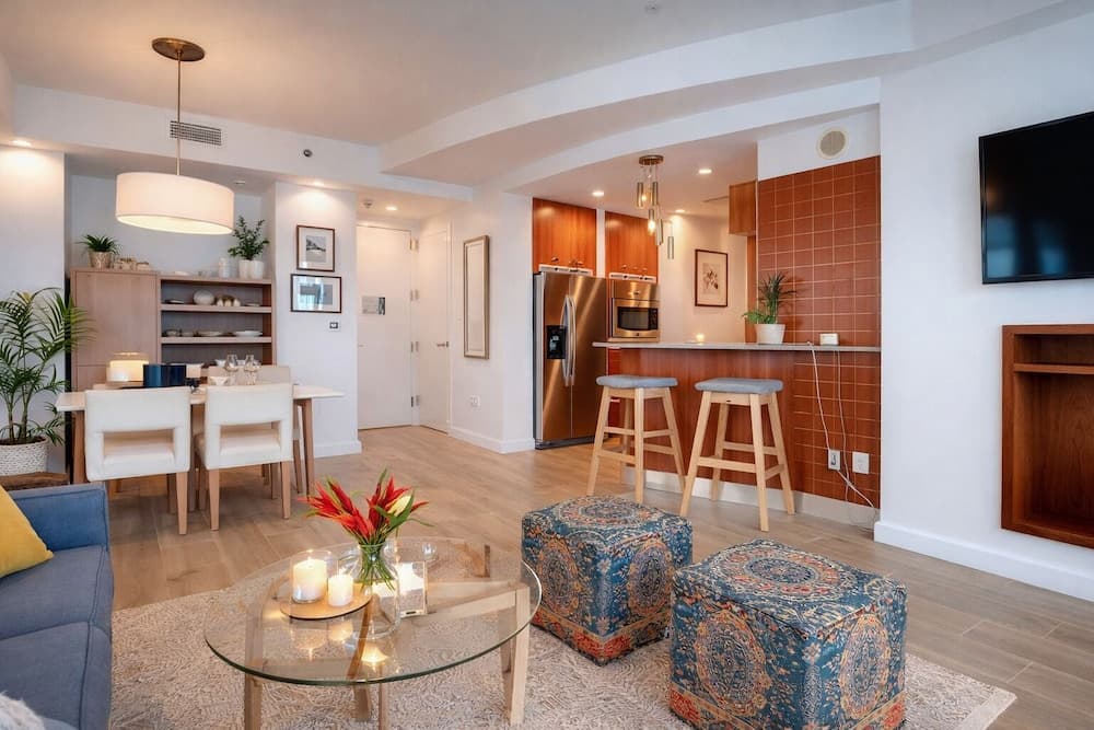 RS Suites - The AKA Residence - photo 41