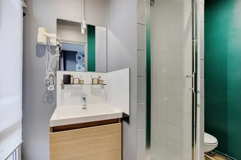Comfortable Studio - 2P - Canal Saint-martin - photo 7