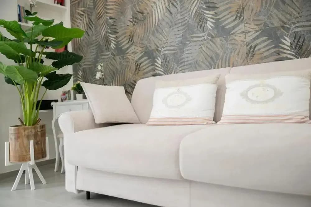 Central Luxury Apartment - photo 3