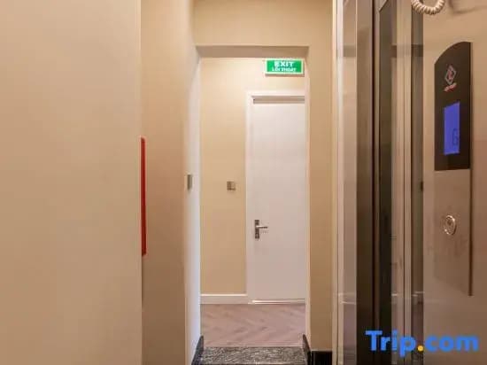 HighEnd Serviced Apartment with Elevator by SSens Homes - photo 2