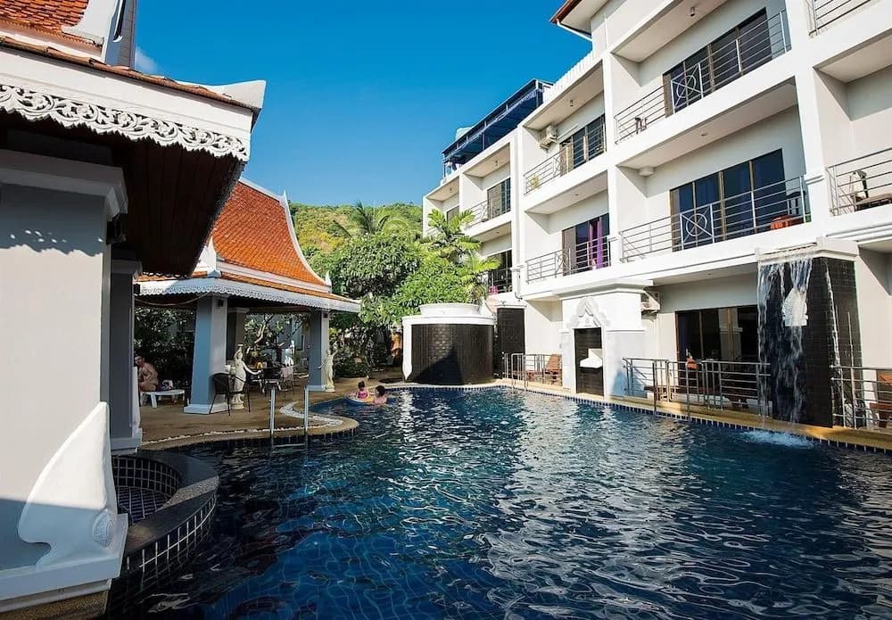 Sharaya Karon Resort - photo 11