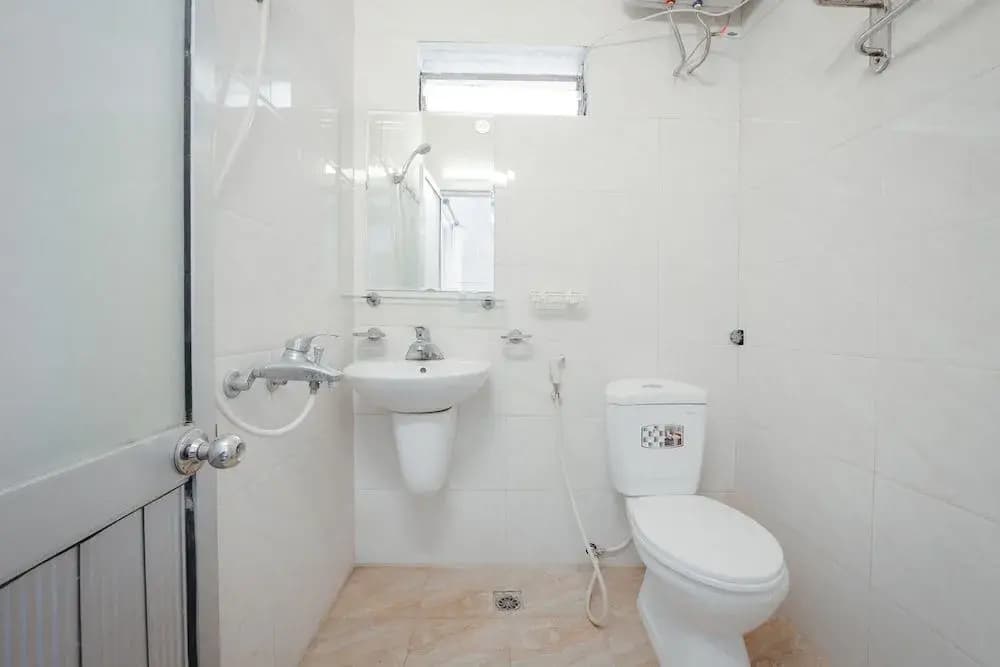 OYO 269 MOET Hotel - photo 9