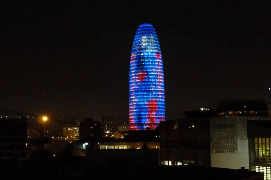 Sunny Apt Barcelona 22@ - photo 1