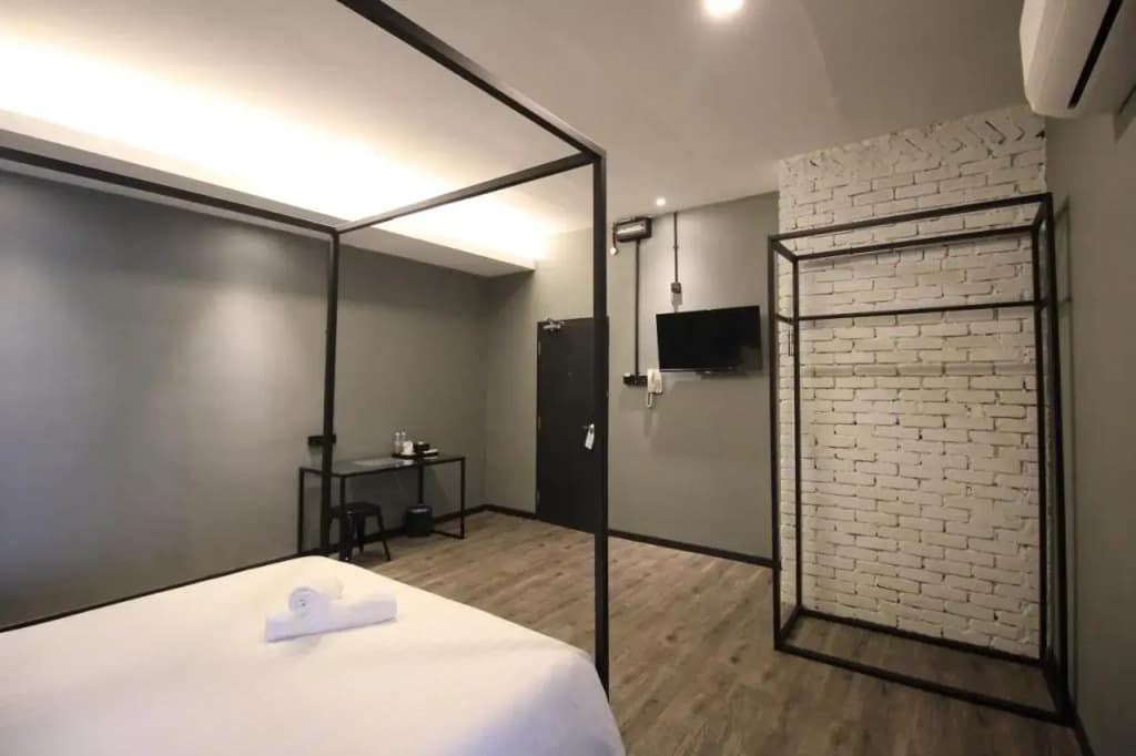 68 Boutique Hotel - photo 9
