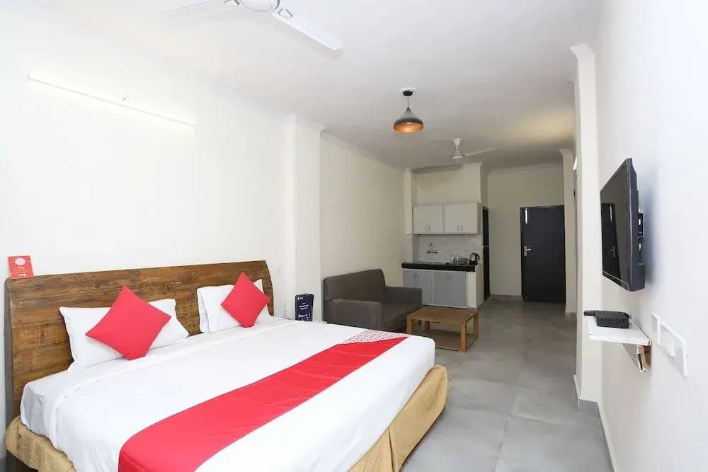 Oyo 28670 Hotel Dev Palace - photo 4