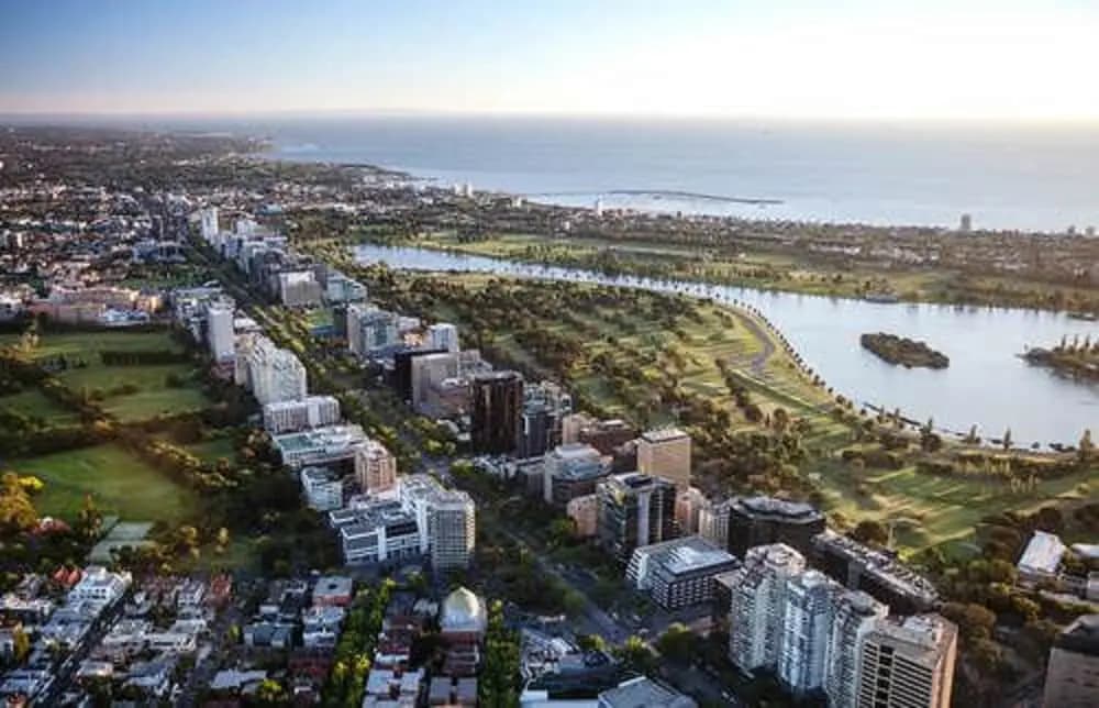 Tyrian Albert Park Lake - photo 4