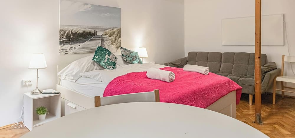 Affordable 1BR Flat for 5 Near Belvedere - photo 2