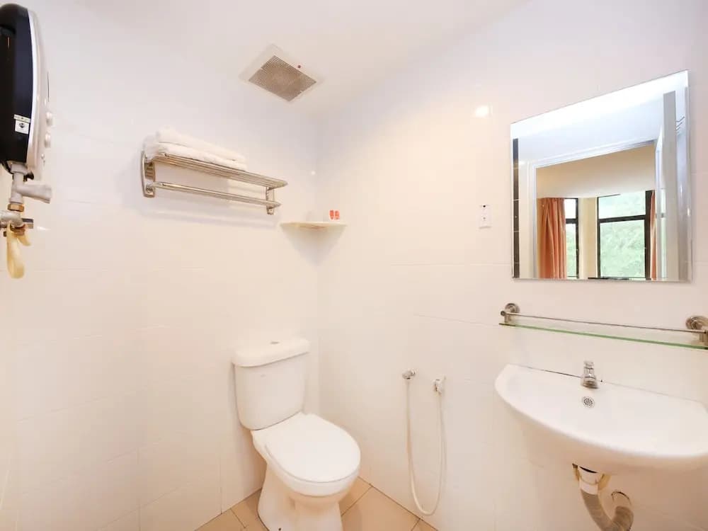 Super OYO 635 Seven Days Hotel - photo 10