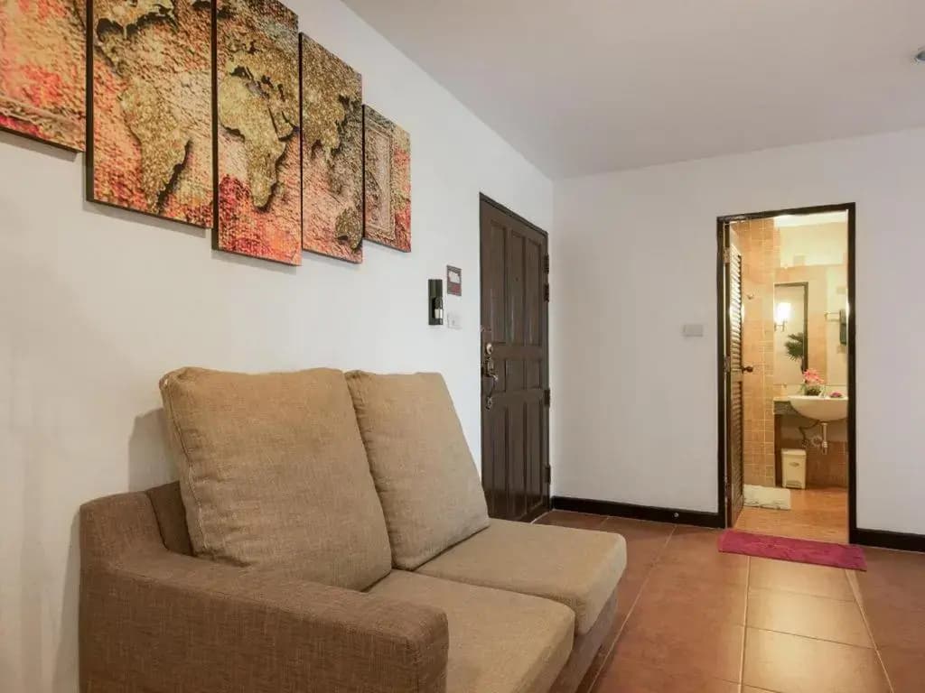 Serena Sathorn Suites - photo 11