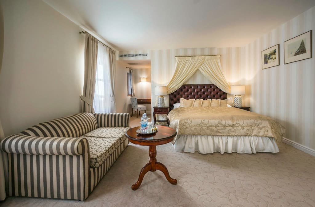 Hotel Hoffmeister - photo 2