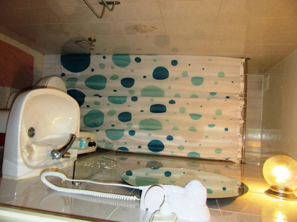 Hostal La Fontana - photo 8