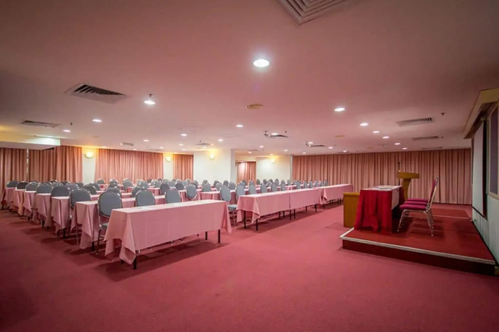 Hotel Continental - photo 21