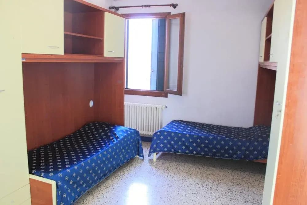Hostel Biennale - photo 2