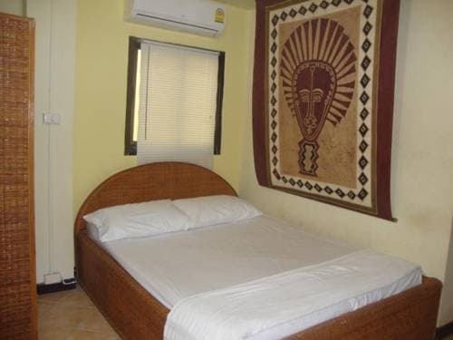 Gaeng Phet Restaurant & Guesthouse - photo 2