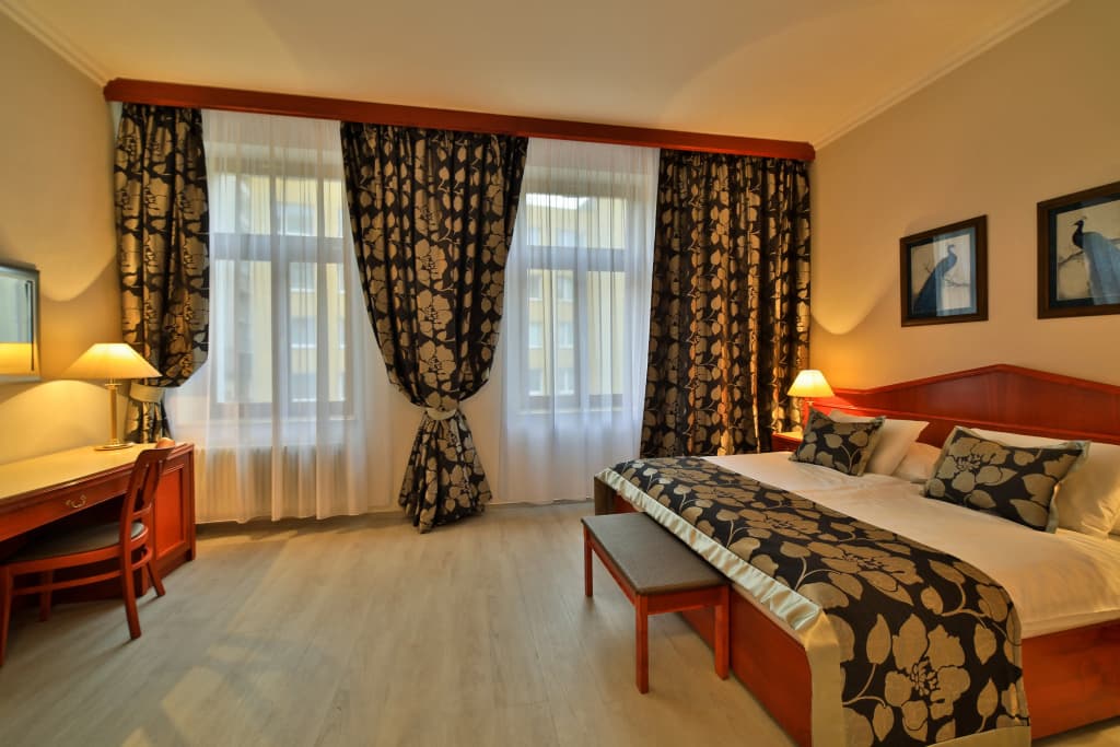 Hotel Carlton - photo 4