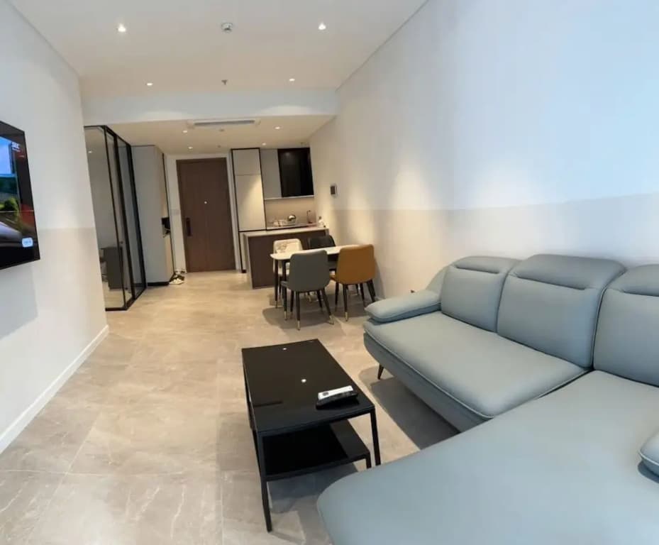 DongDong Apartment The Metropole - photo 11